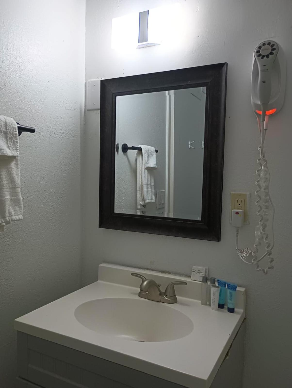 Cedar Inn & Suites South Lake Tahoe Dış mekan fotoğraf