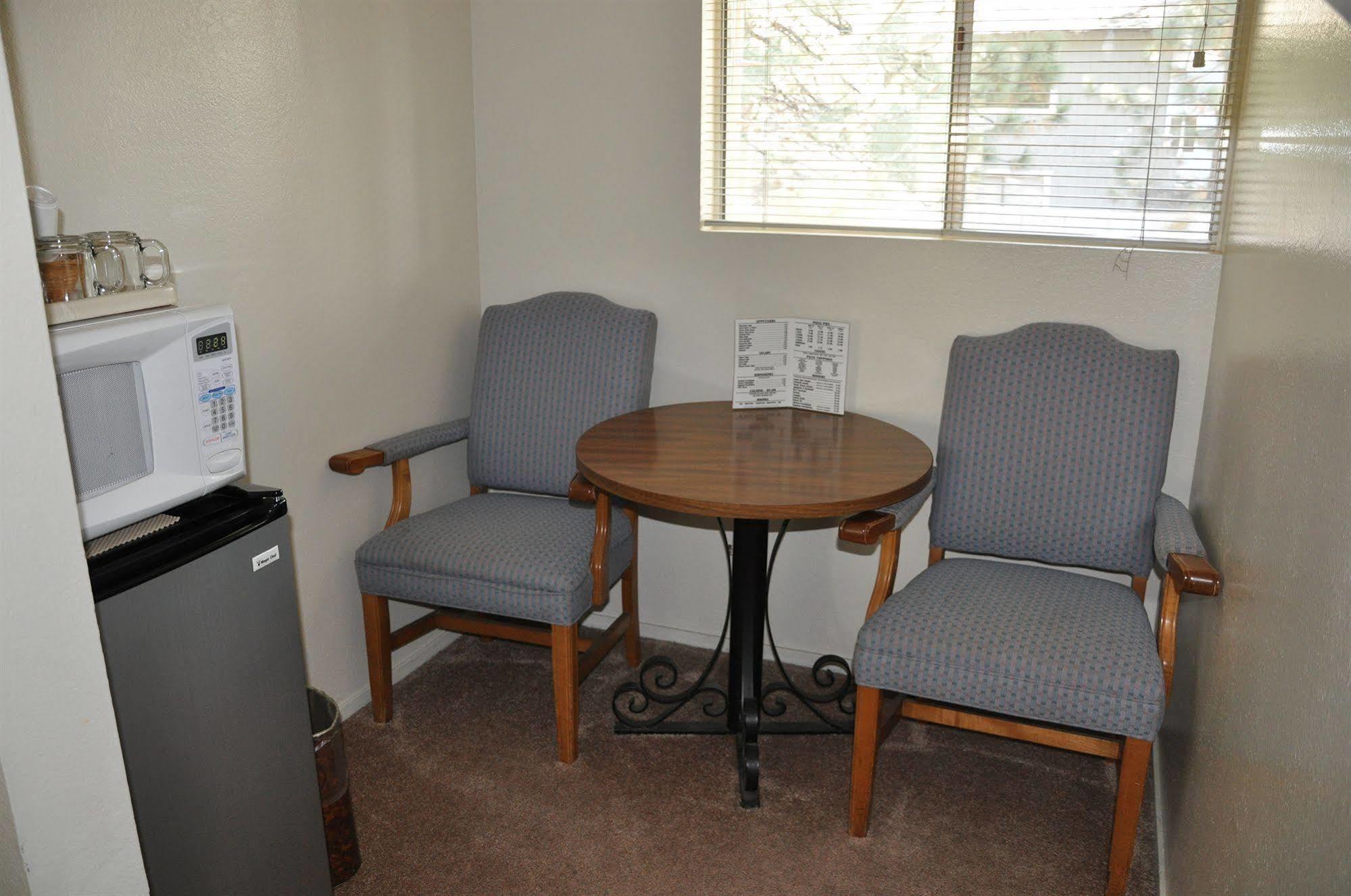 Cedar Inn & Suites South Lake Tahoe Dış mekan fotoğraf