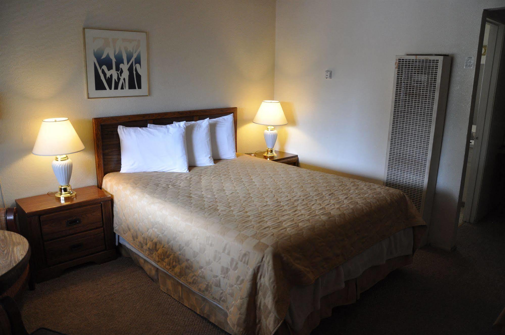 Cedar Inn & Suites South Lake Tahoe Dış mekan fotoğraf